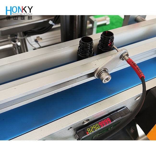 เครื่องบรรจุกระป๋องครีมดูแลผิวแบบ Desktop Conveyor เครื่องบรรจุกระป๋องครีมดูแลผิว ด้วย Q-R Ceramic Piston Pump สําหรับบรรจุชุดเล็ก