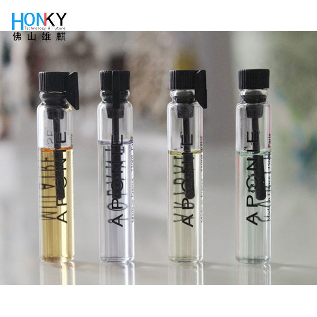 เครื่องเติมท่อแบบ XY Axis อัตโนมัติแบบ Desktop พร้อมปั๊มพิมพ์พิสตันเซรามิกหัวสอง สําหรับเติมท่อเหลวขนาดเล็ก